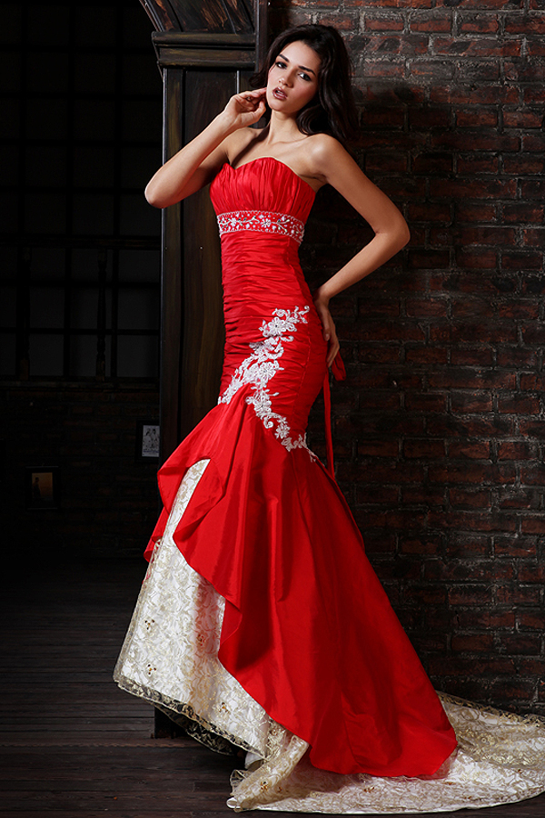 Royal Strapless Mermaid Satin Evening Dress with Brush Train - Click Image to Close